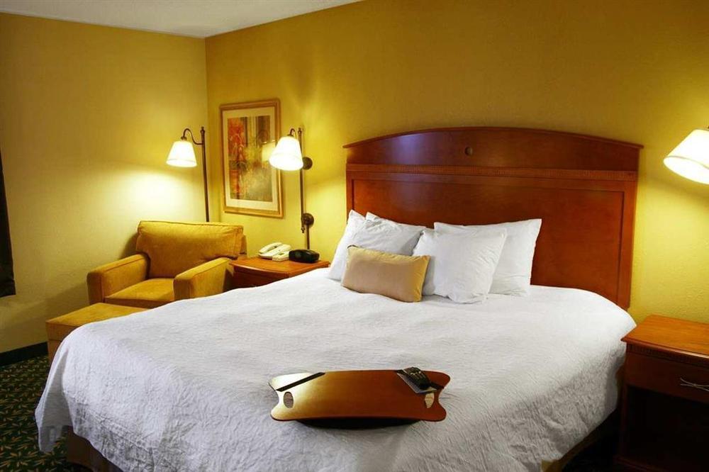 Hampton Inn Minneapolis-Burnsville Δωμάτιο φωτογραφία