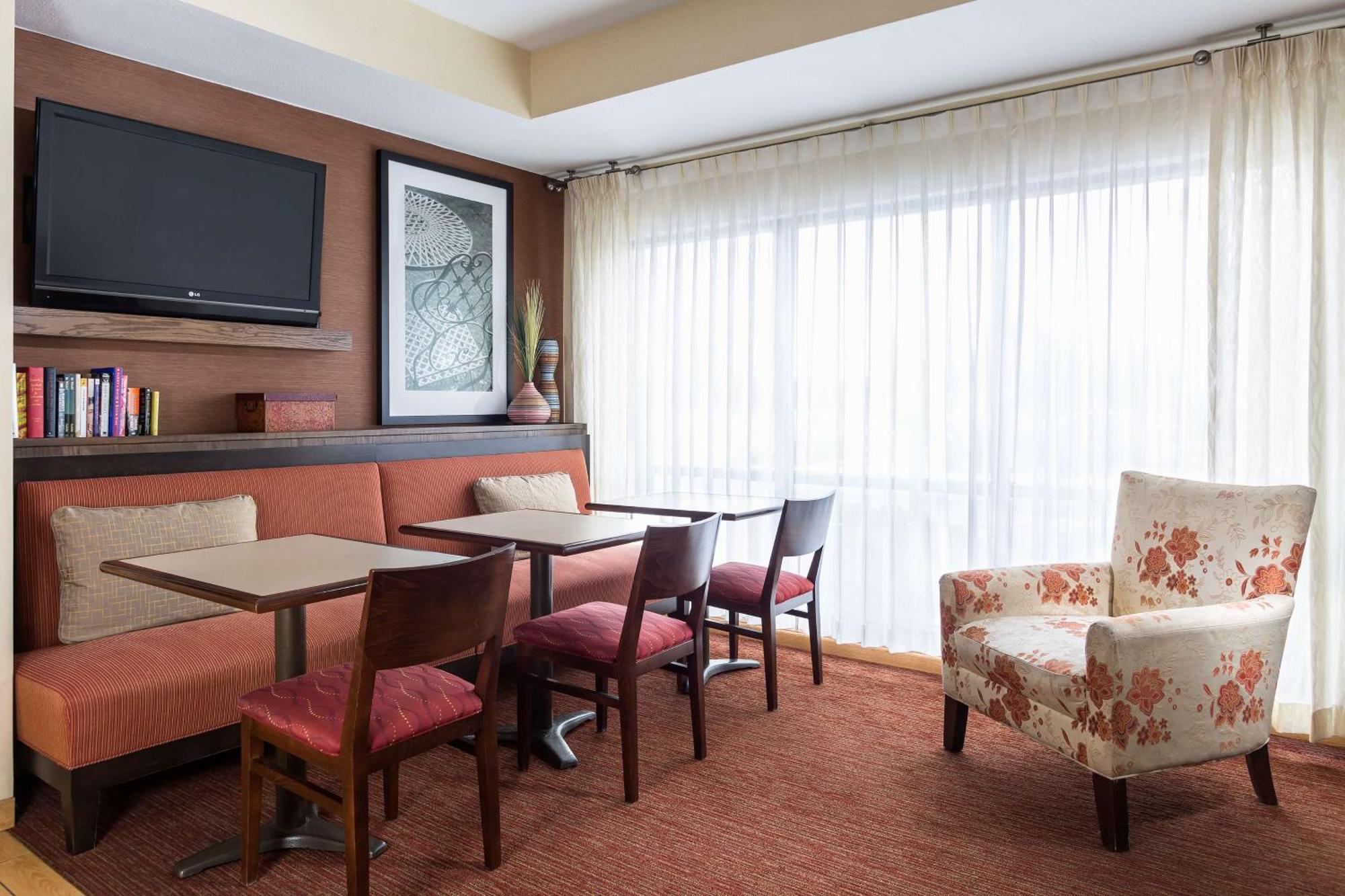 Hampton Inn Minneapolis-Burnsville Εξωτερικό φωτογραφία